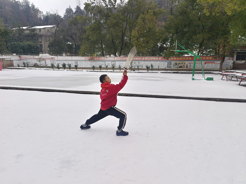 ���ݹٷ���վ��ڽ�������Ӣ��